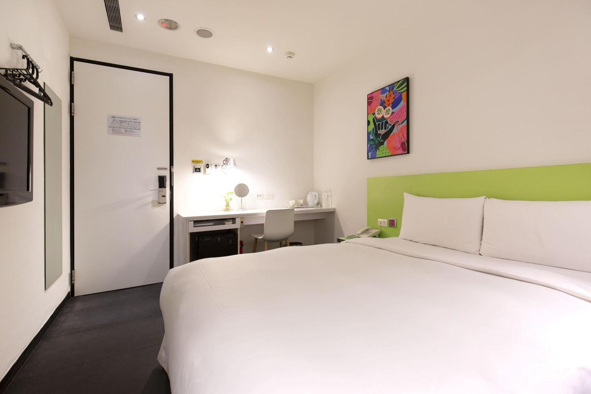 Cityinn Hotel Plus - Ximending Branch Taipei Exterior photo