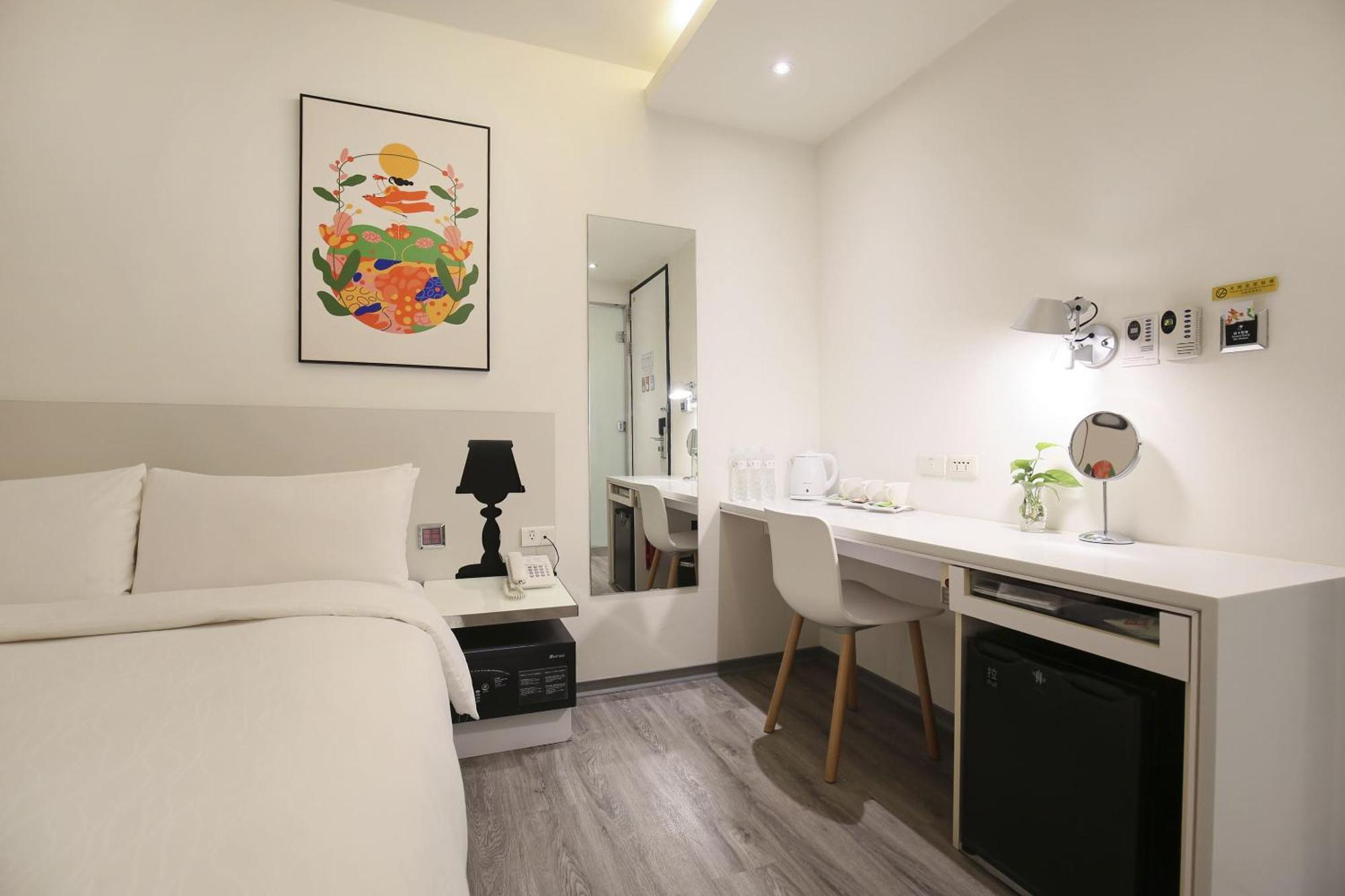 Cityinn Hotel Plus - Ximending Branch Taipei Exterior photo